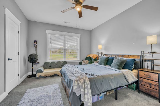 2008 Oldham Ter, Dickson, TN 37055