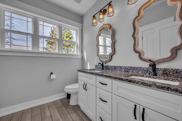 2008 Oldham Ter, Dickson, TN 37055