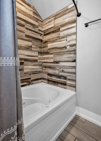 2008 Oldham Ter, Dickson, TN 37055