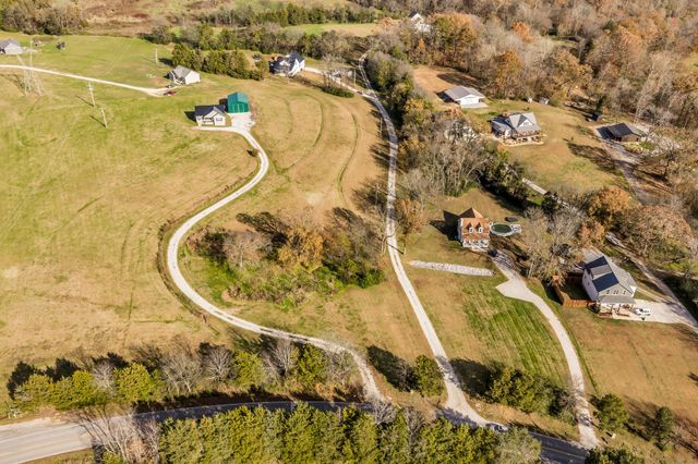 2008 Oldham Ter, Dickson, TN 37055