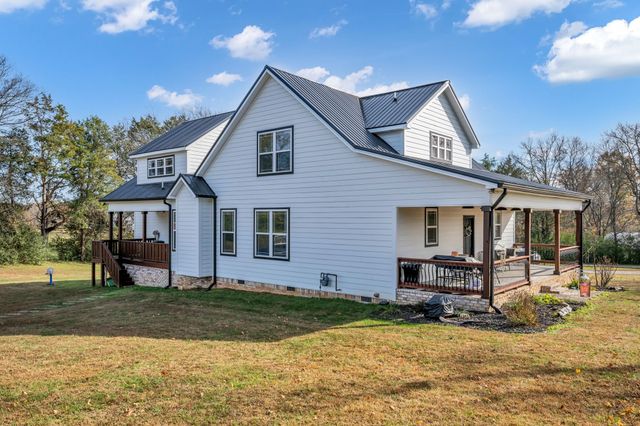 2008 Oldham Ter, Dickson, TN 37055