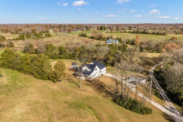 2008 Oldham Ter, Dickson, TN 37055