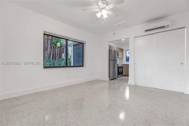 620 SW 6th Ave, Miami, FL 33130