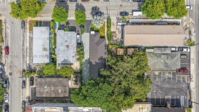620 SW 6th Ave, Miami, FL 33130