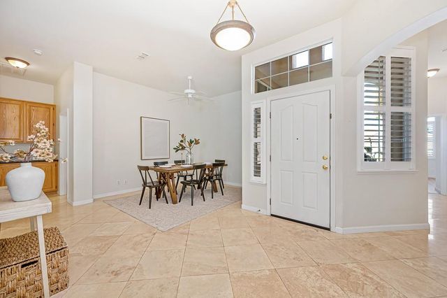 6221 Summer Cloud Dr, Rocklin, CA 95765