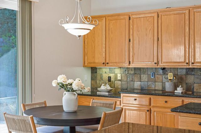 6221 Summer Cloud Dr, Rocklin, CA 95765