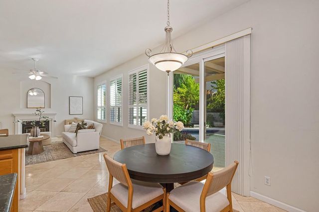 6221 Summer Cloud Dr, Rocklin, CA 95765