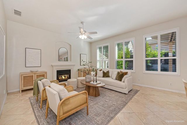 6221 Summer Cloud Dr, Rocklin, CA 95765