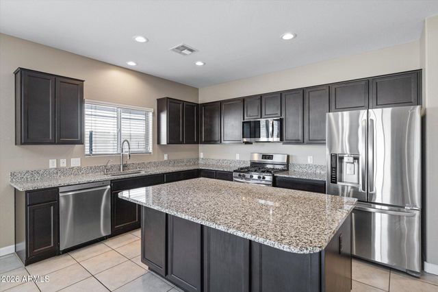 4120 W WHITE CANYON Road, San Tan Valley, AZ 85144