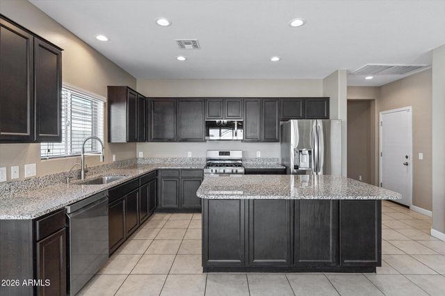 4120 W WHITE CANYON Road, San Tan Valley, AZ 85144
