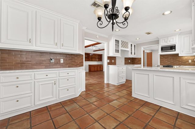 16201 Congo Lane, Jersey Village, TX 77040