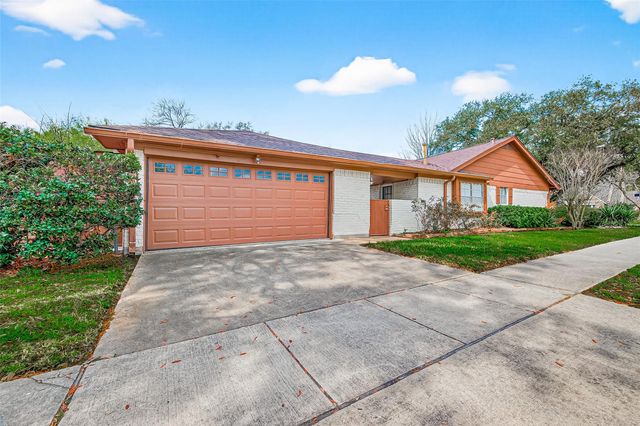 16201 Congo Lane, Jersey Village, TX 77040