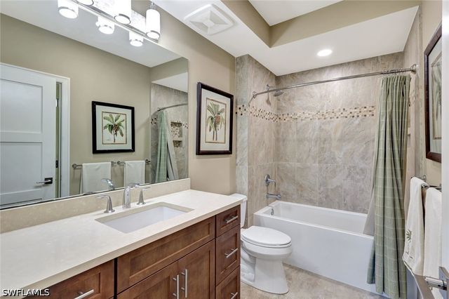 6820 PELICAN BAY BLVD 133, Naples, FL 34108