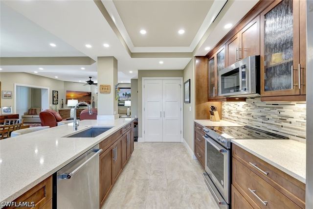 6820 PELICAN BAY BLVD 133, Naples, FL 34108
