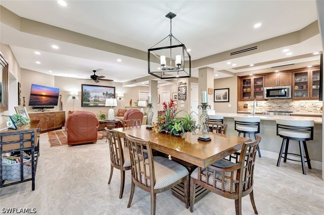 6820 PELICAN BAY BLVD 133, Naples, FL 34108