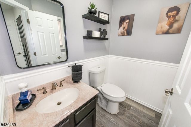 20 Knob Hill Rd, Washington Twp., NJ 07840
