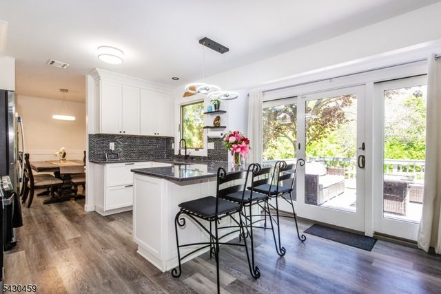 20 Knob Hill Rd, Washington Twp., NJ 07840