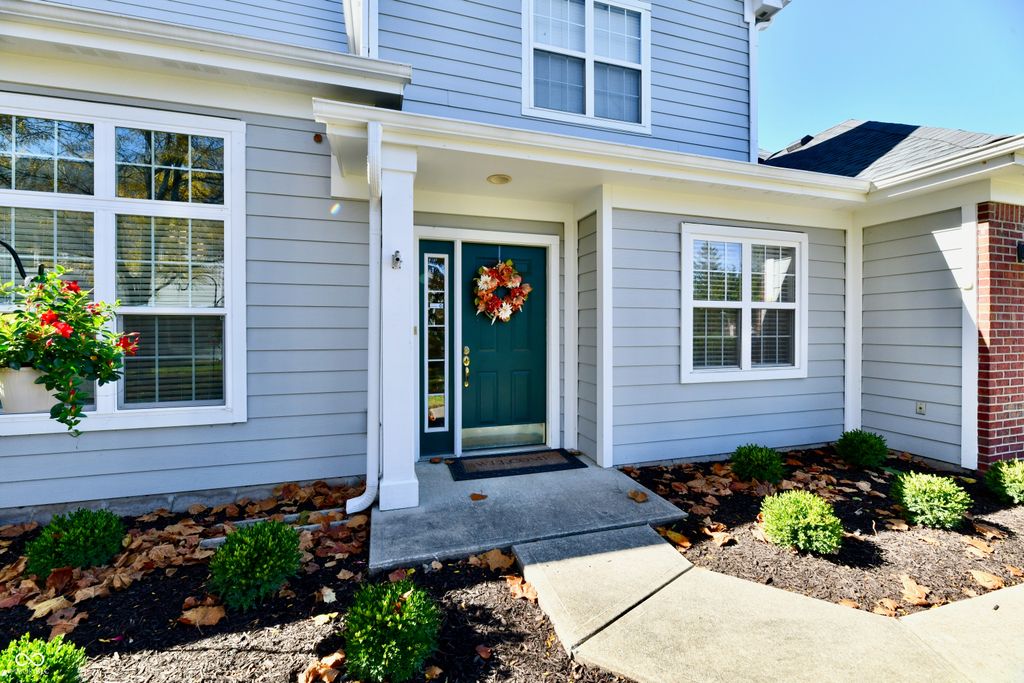 9577 Sweet Clover Way, Fishers, IN 46038