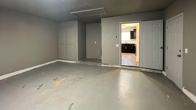 8401 Azurewood Drive, Oklahoma City, OK 73135