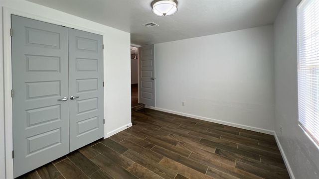 8401 Azurewood Drive, Oklahoma City, OK 73135