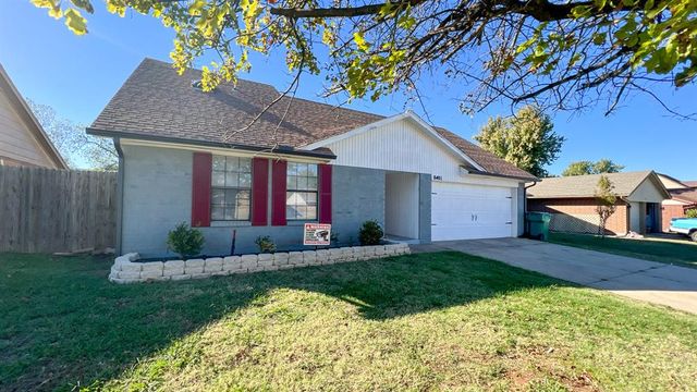8401 Azurewood Drive, Oklahoma City, OK 73135