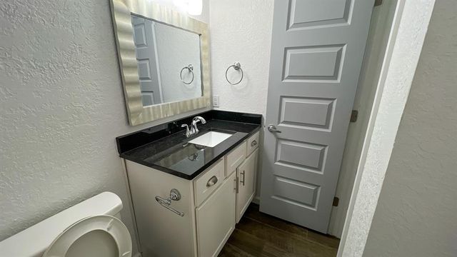 8401 Azurewood Drive, Oklahoma City, OK 73135