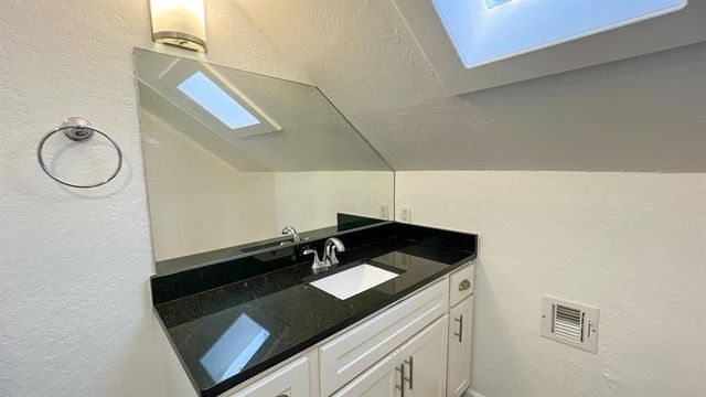 8401 Azurewood Drive, Oklahoma City, OK 73135