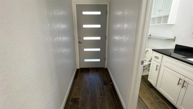 8401 Azurewood Drive, Oklahoma City, OK 73135