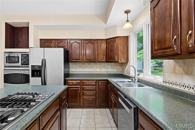 1751 Timber Ridge Estates Drive, Wildwood, MO 63011