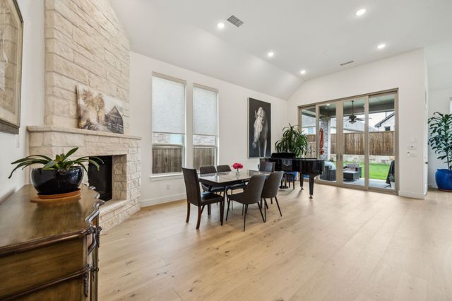 4108 Fall Aster Way, Aubrey, TX 76227