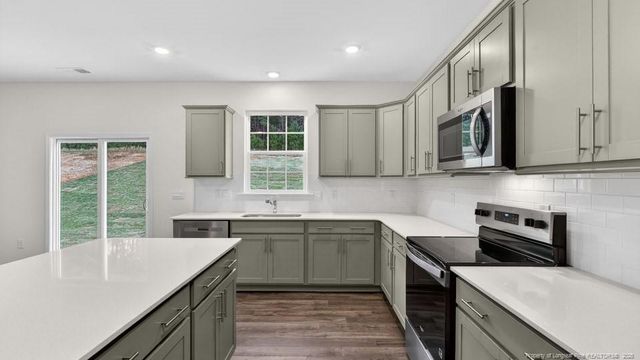 164 Rashford Way, Raeford, NC 28376