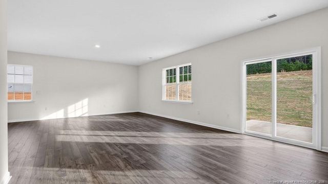 164 Rashford Way, Raeford, NC 28376