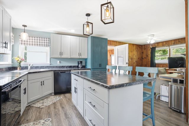 94 River Street, Alstead, NH 03602