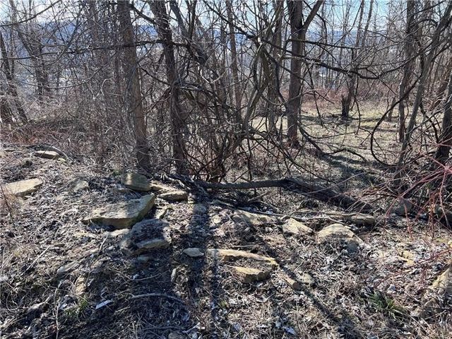 Lot #5 Tuscany Lane, South Strabane, PA 15301