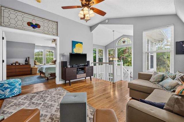 775 28TH AVENUE N, St Petersburg, FL 33704