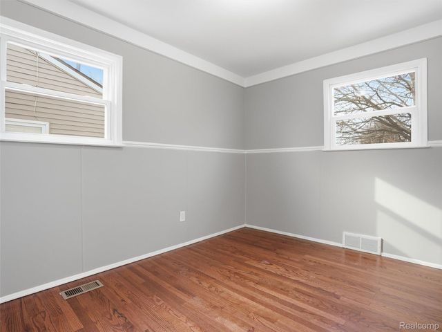 25241 Rosenbusch Boulevard, Warren, MI 48089