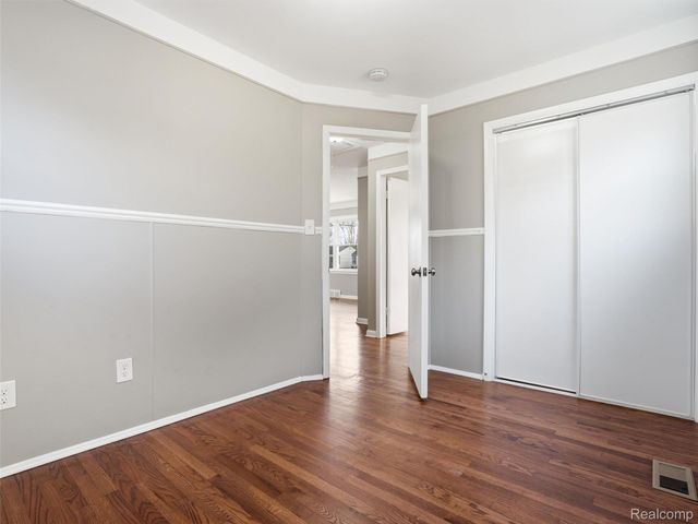 25241 Rosenbusch Boulevard, Warren, MI 48089