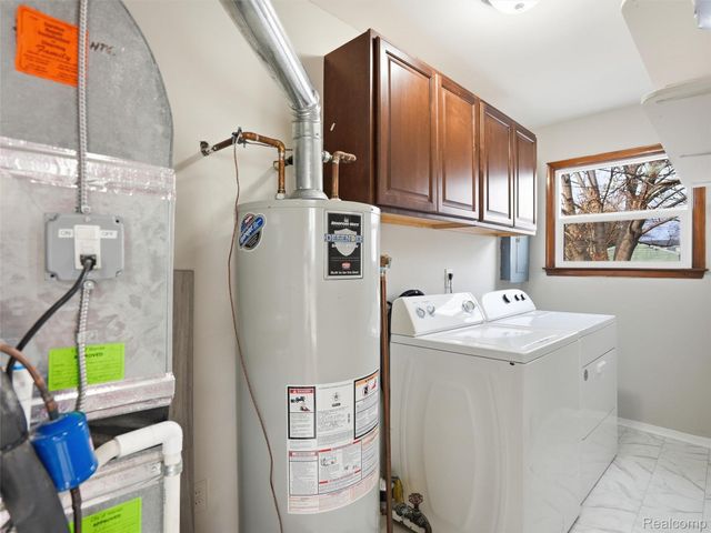 25241 Rosenbusch Boulevard, Warren, MI 48089