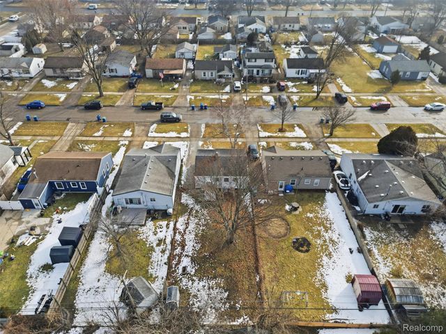 25241 Rosenbusch Boulevard, Warren, MI 48089