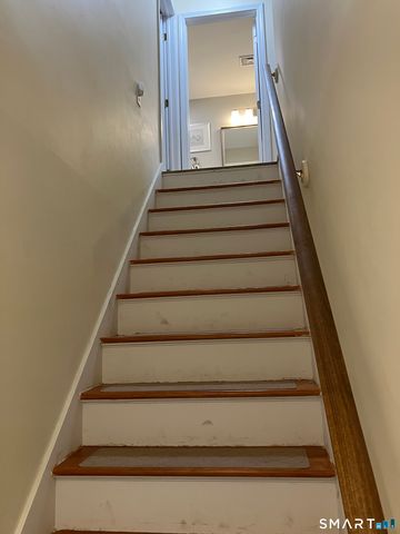 93 Thomas Street, Hamden, CT 06514