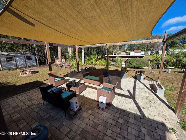 108 CREEKSIDE Road, Satsuma, FL 32189