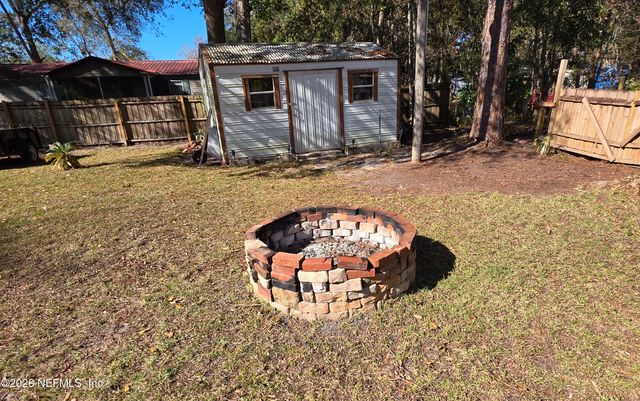 108 CREEKSIDE Road, Satsuma, FL 32189