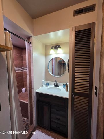 108 CREEKSIDE Road, Satsuma, FL 32189