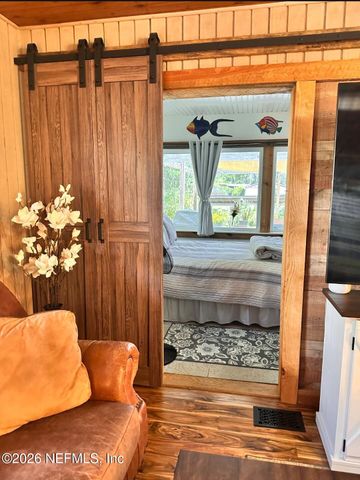 108 CREEKSIDE Road, Satsuma, FL 32189