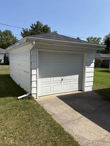 1021 EVANS STREET, Neenah, WI 54956