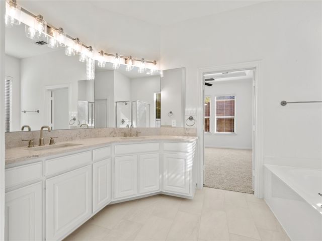 1732 Auburn Drive, Carrollton, TX 75007