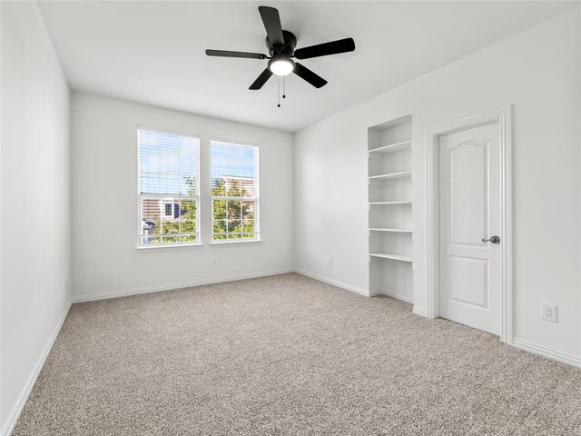 1732 Auburn Drive, Carrollton, TX 75007