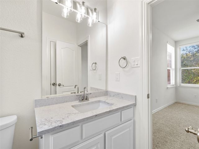 1732 Auburn Drive, Carrollton, TX 75007