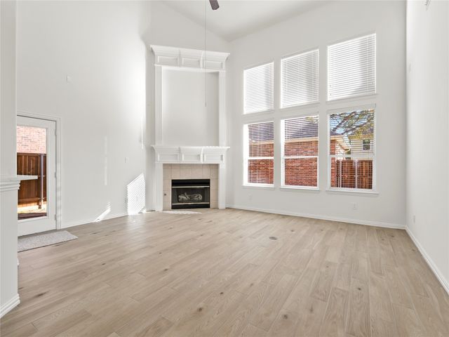 1732 Auburn Drive, Carrollton, TX 75007