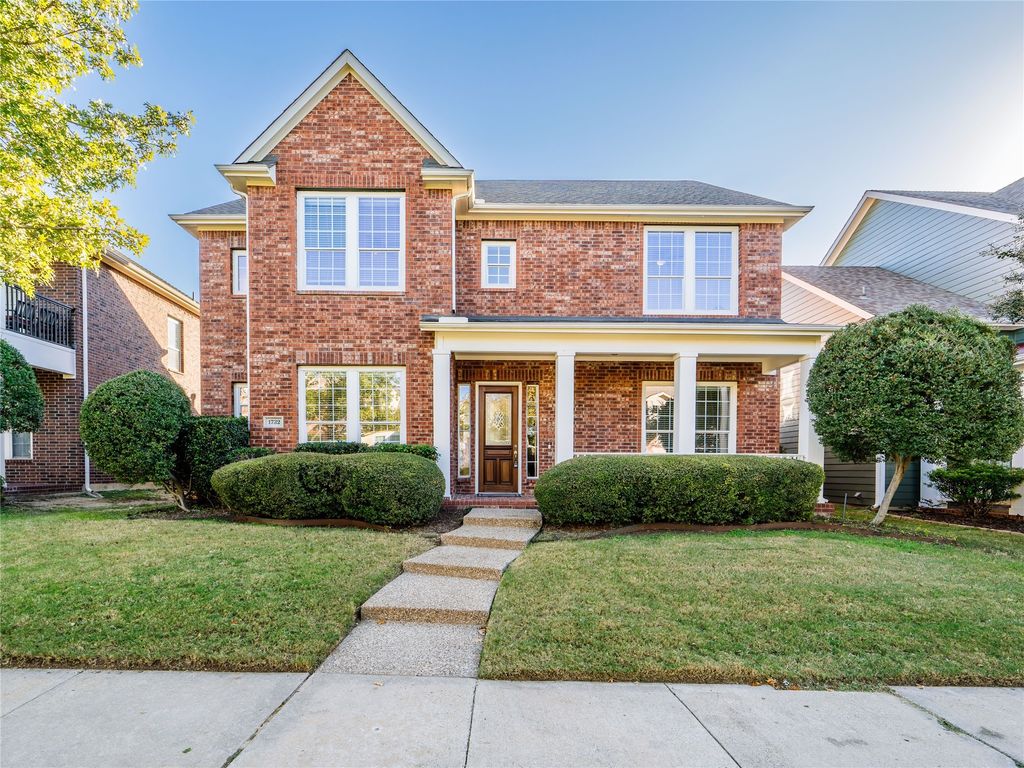 1732 Auburn Drive, Carrollton, TX 75007